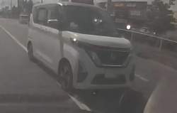 417451 B