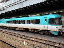 233713 B